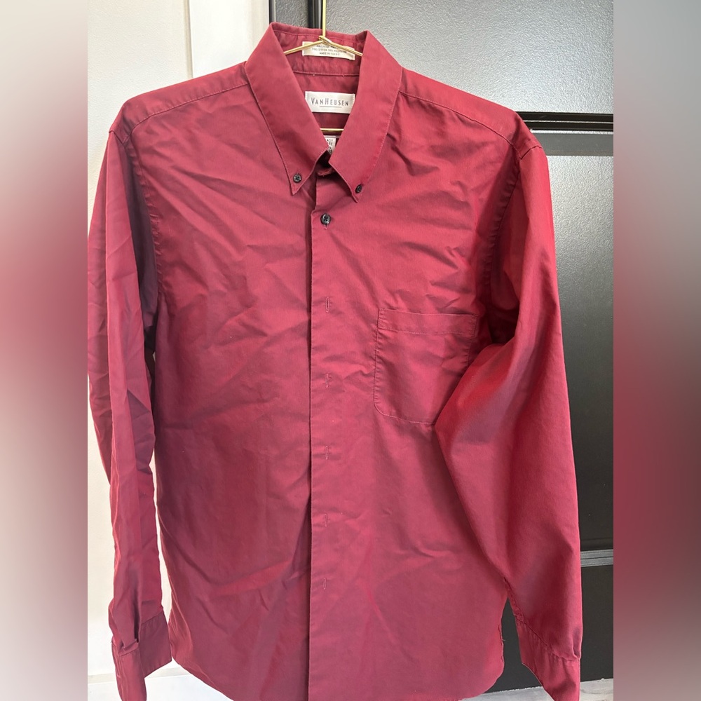 Men’s dress button down shirt